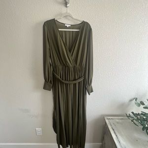 Baltic Born dress- Great for events or photoshoots!